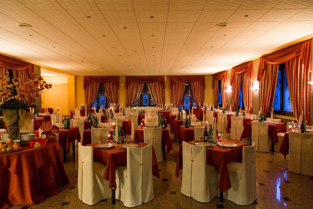 Boario Terme Hotel Diana מראה חיצוני תמונה