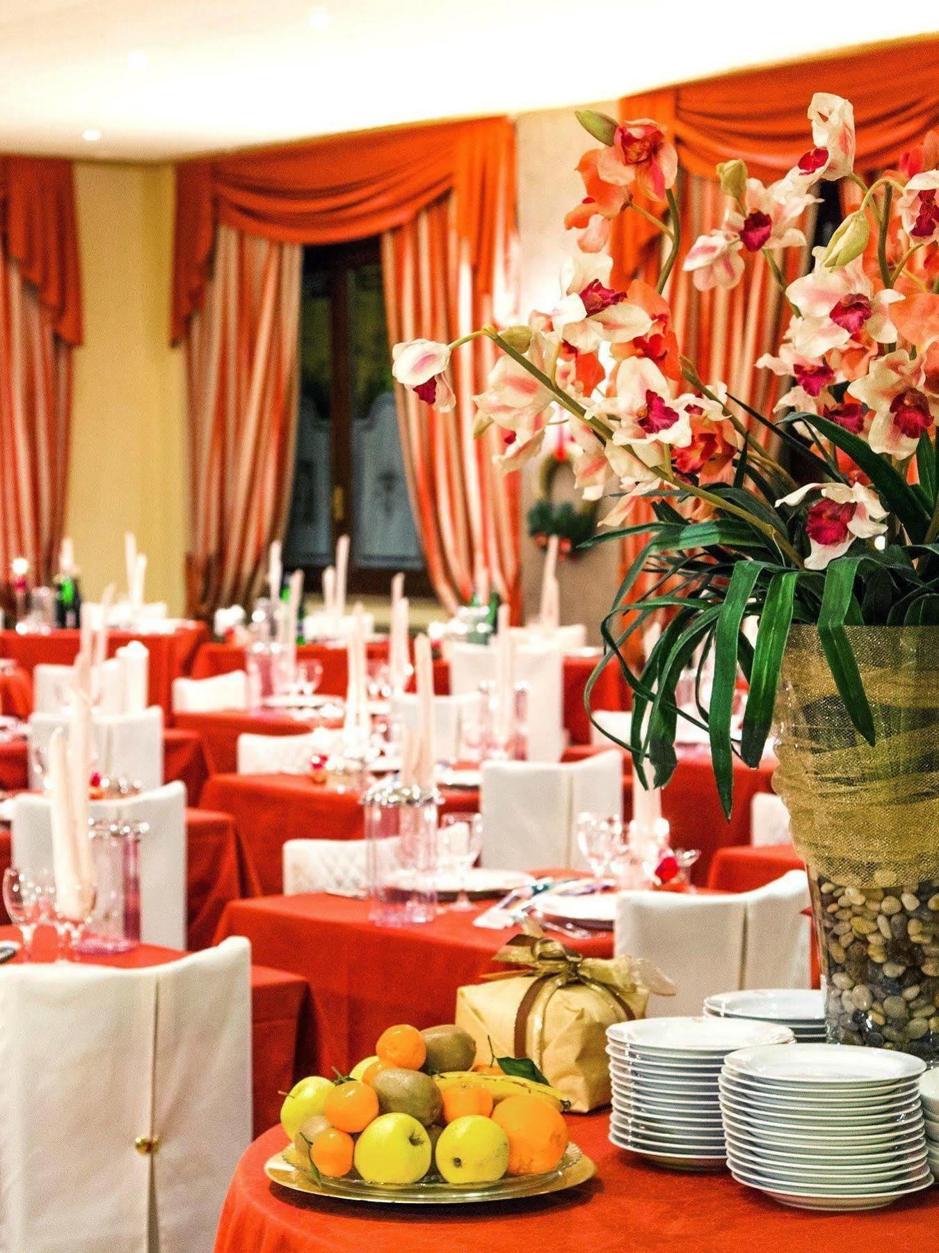 Boario Terme Hotel Diana מראה חיצוני תמונה