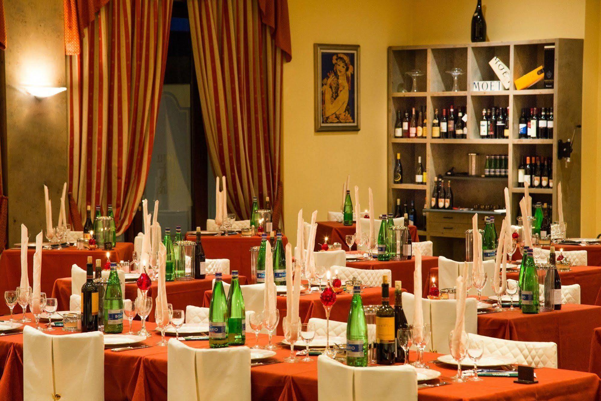 Boario Terme Hotel Diana מראה חיצוני תמונה