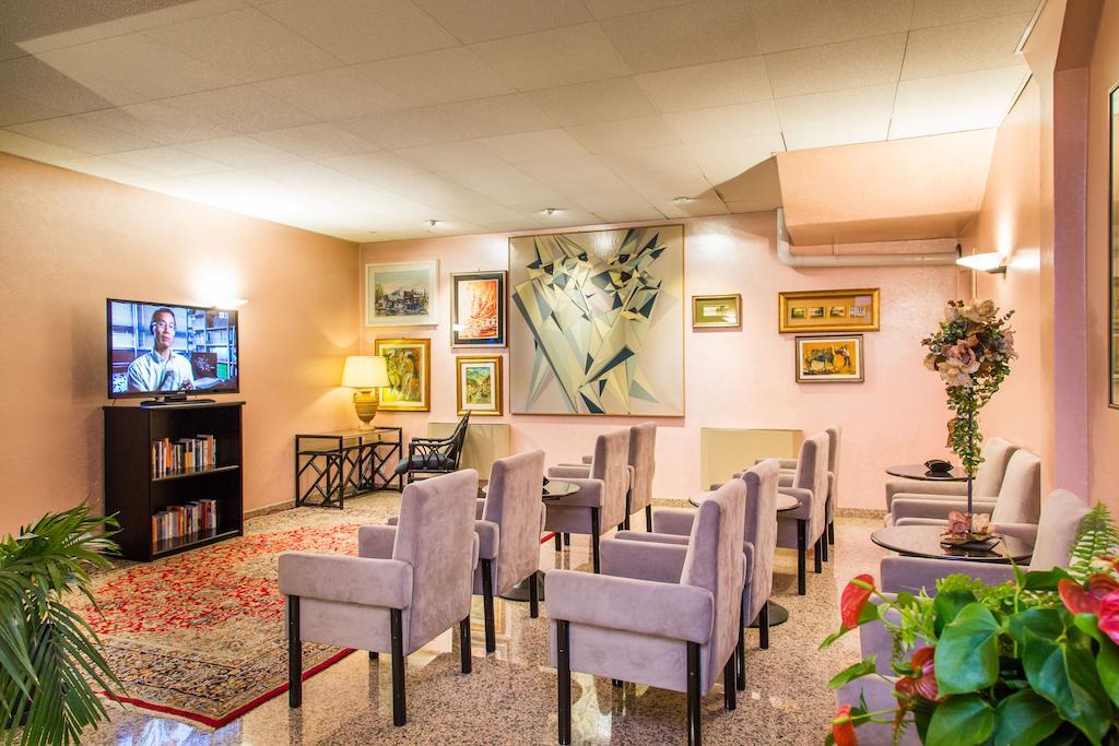 Boario Terme Hotel Diana מראה חיצוני תמונה